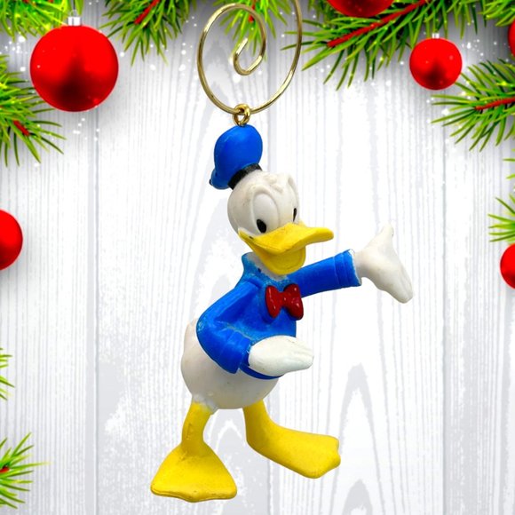 Disney Donald Duck 2.5" ONE OF A KIND Christmas Tree Ornament - Picture 2 of 3